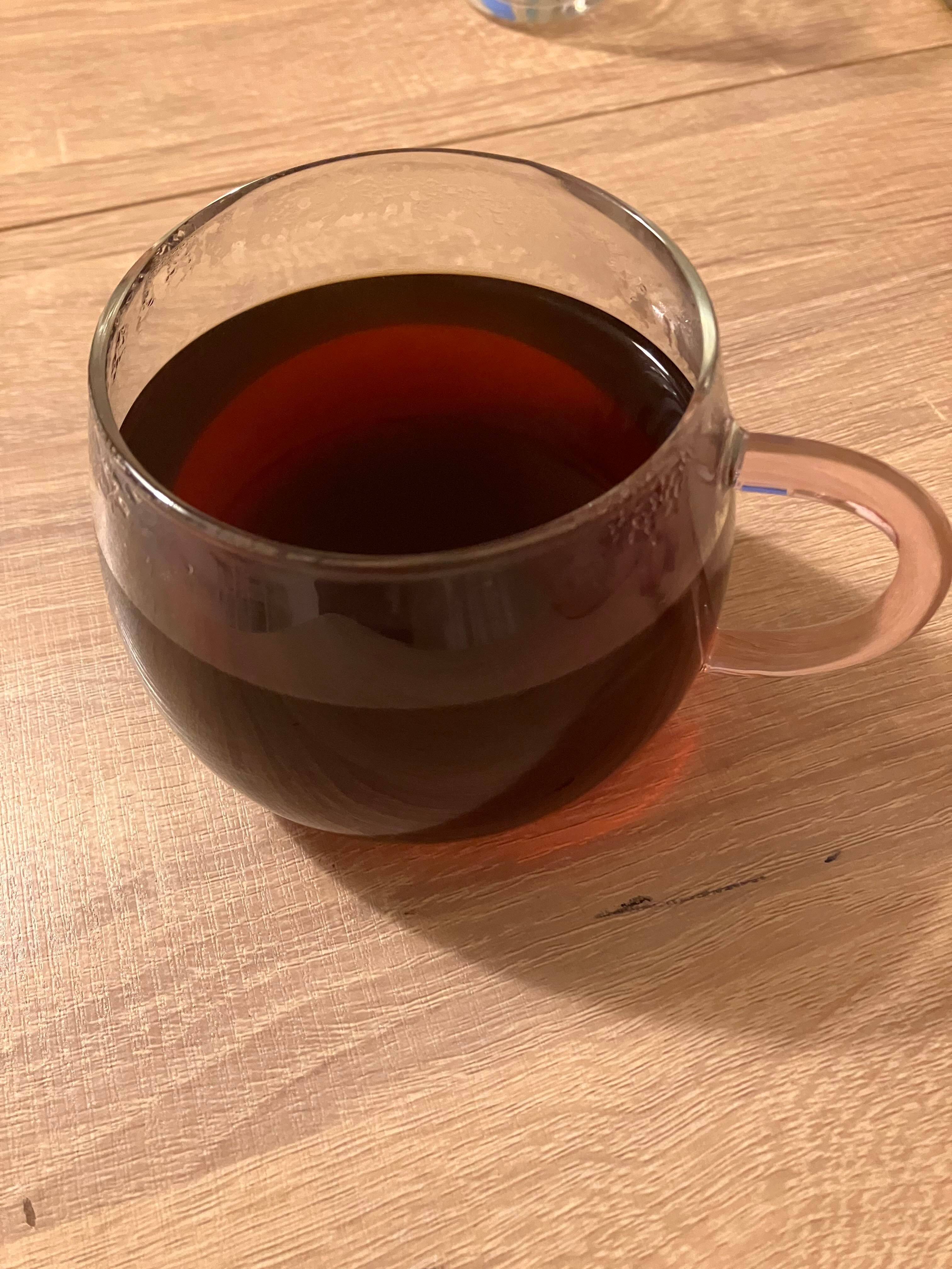 いれたコーヒー。美味しかったが入れるお湯が多かったようで、味が薄くなってしまった。